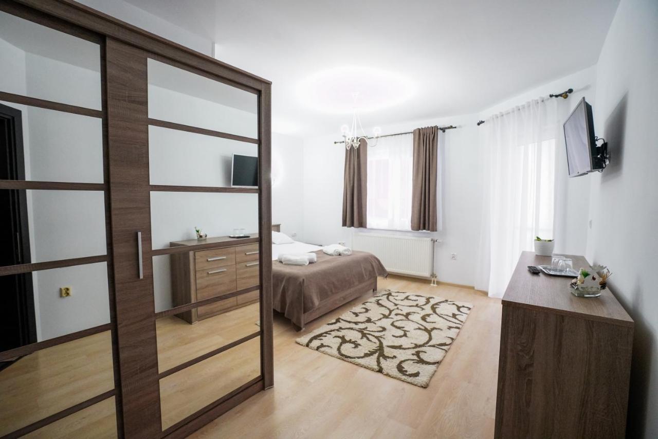 Casa Alessias Hotel Vişeu de Sus Eksteriør billede